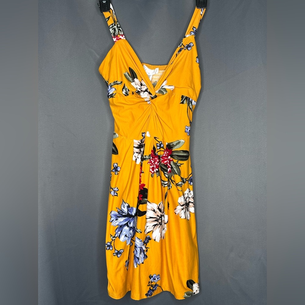 Yellow dress